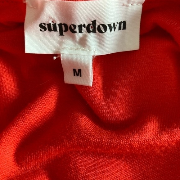 Superdown Erika Deep V Jersey Maxi in Red Size Medium New Never Worn - Picture 8 of 12